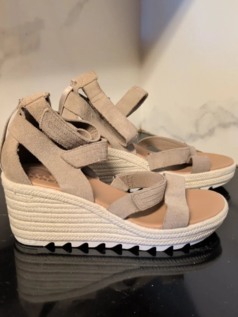 Sorel Cameron Multi Strap Wedge Sandals Size 8 Used Exc